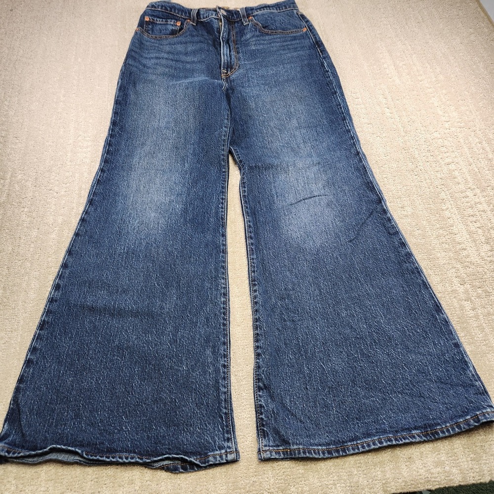 Levis Premium Jeans Women 30 Ribcage Bell Bottom Flare High Rise Cowgirl Boho